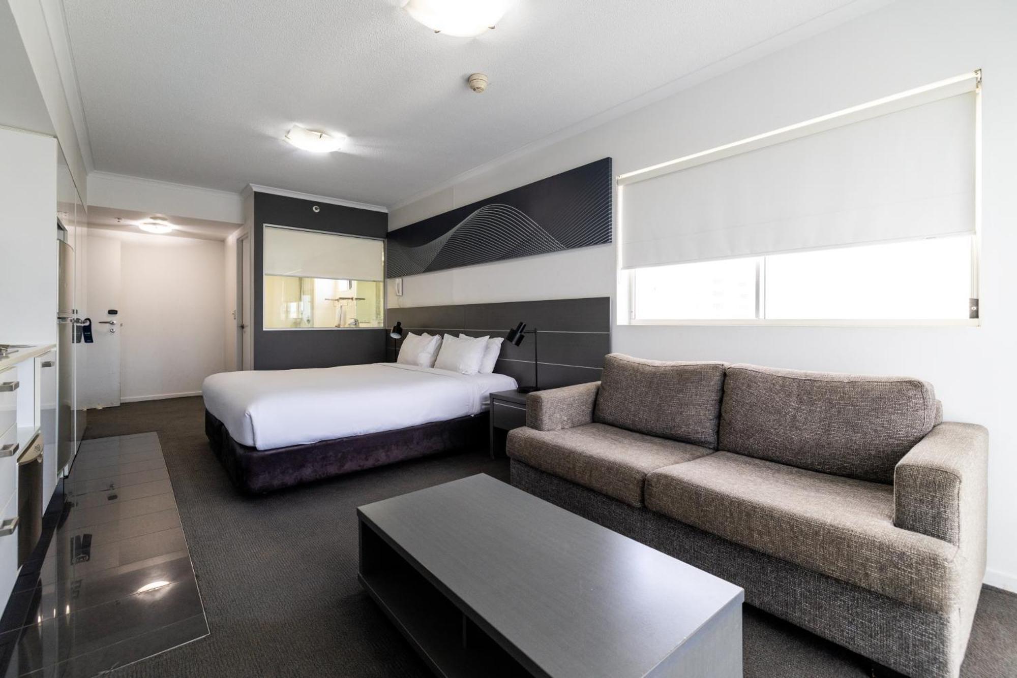 Oaks Townsville Metropole Hotel Esterno foto