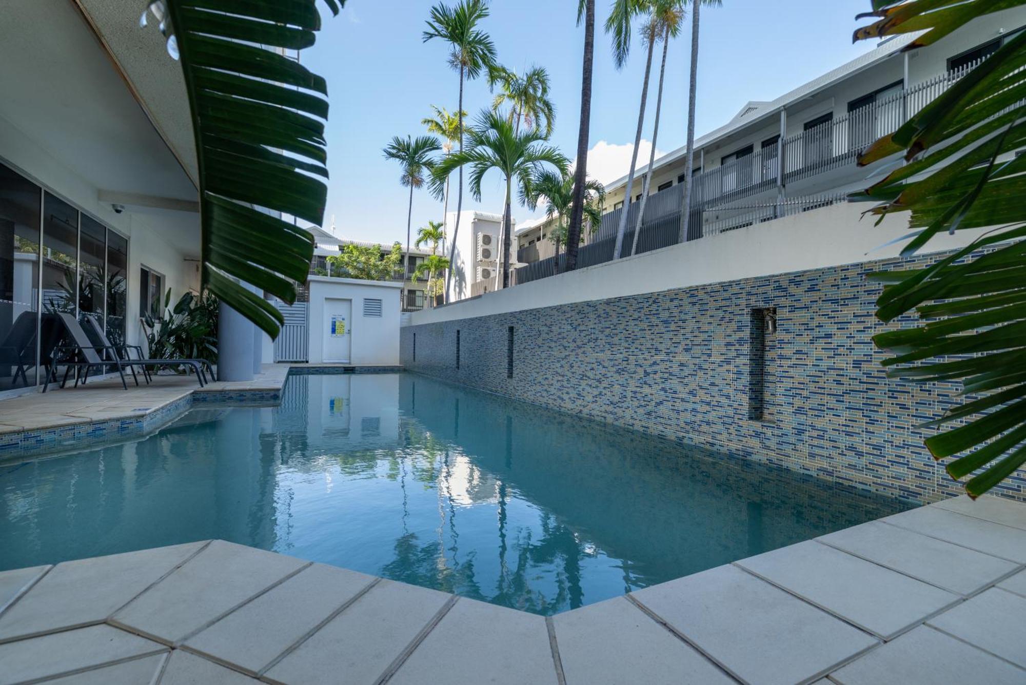 Oaks Townsville Metropole Hotel Esterno foto