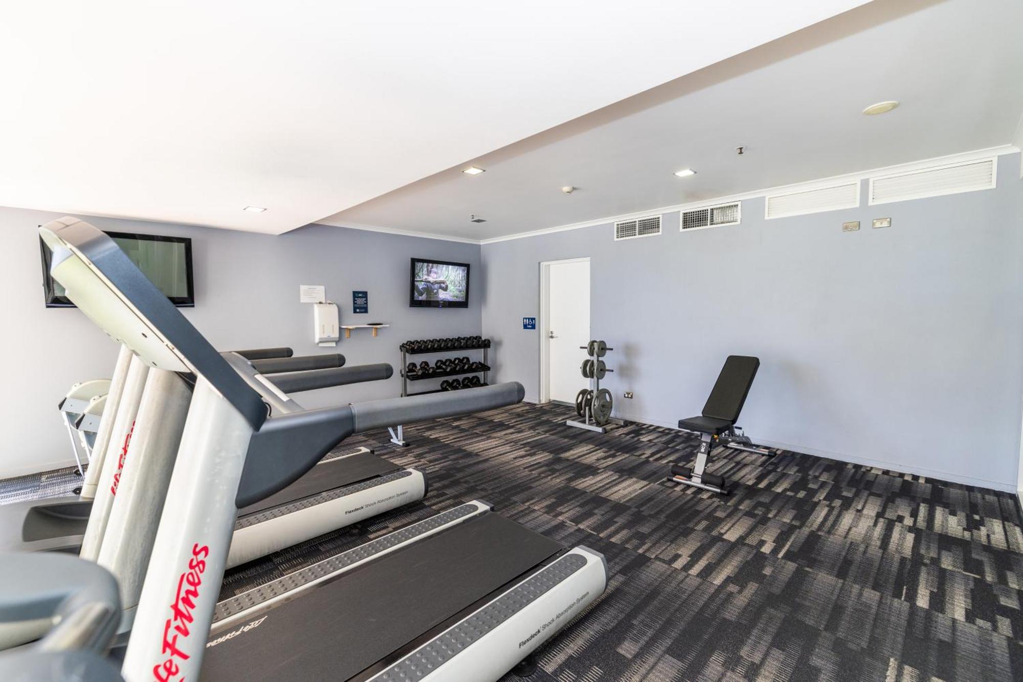 Oaks Townsville Metropole Hotel Esterno foto