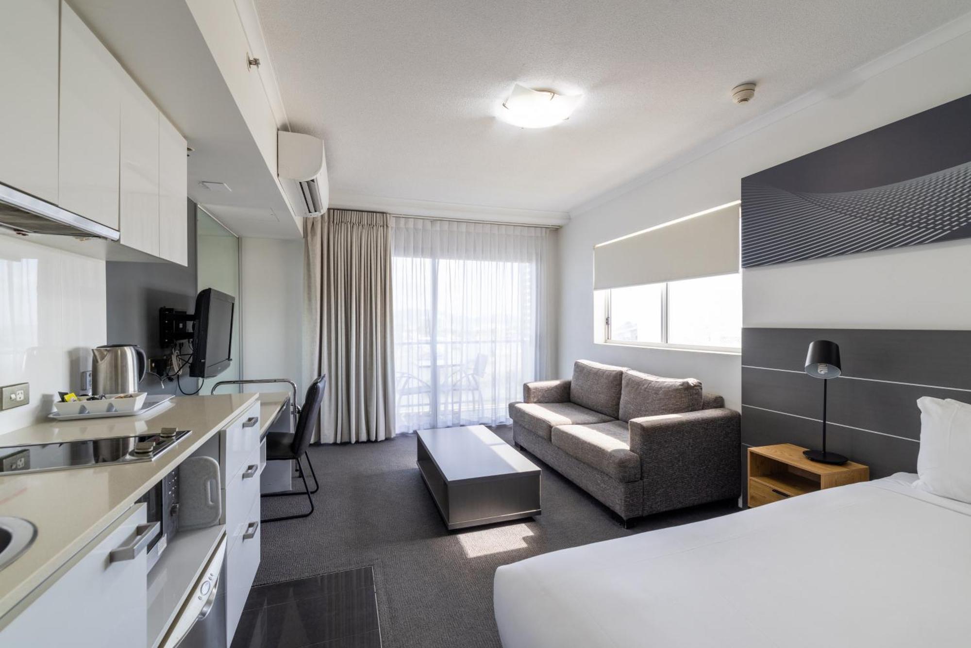 Oaks Townsville Metropole Hotel Esterno foto